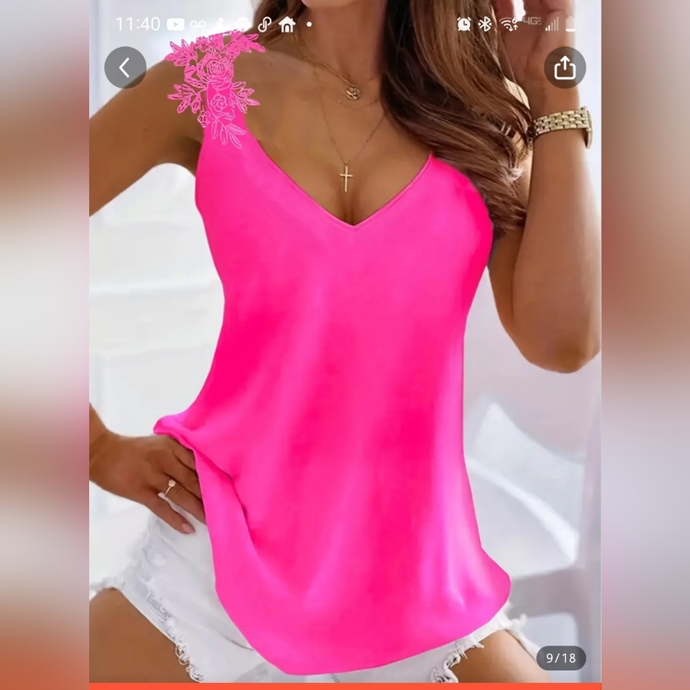 NWT: Lace Strap V-Neck Tank Top, Sleeveless, Size M